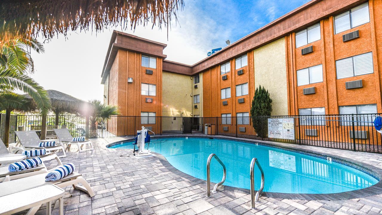 Best Western Mccarran Inn Лас Вегас Екстериор снимка